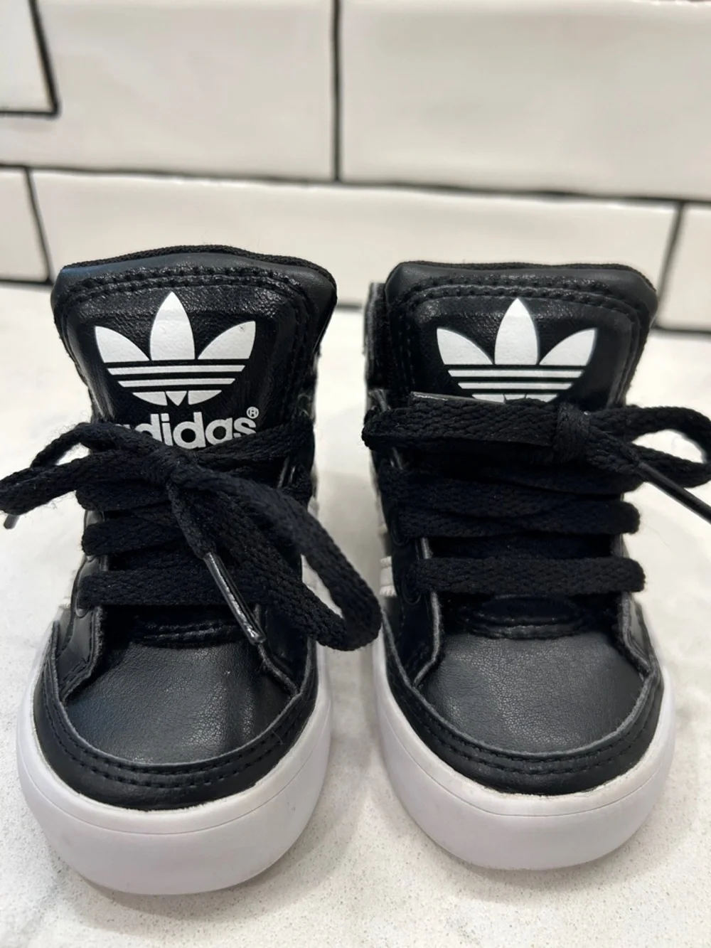 adidas ortholite black